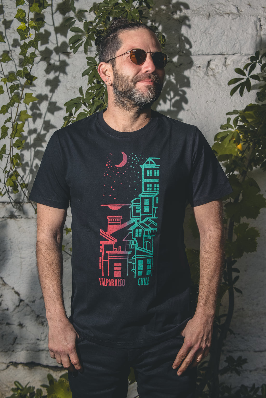 Polera Valparaíso Chile – diseño artístico inspirado en la ciudad puerto