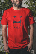 Polera roja Llama Santa Barbara – diseño inspirado en los petroglifos del norte de Chile