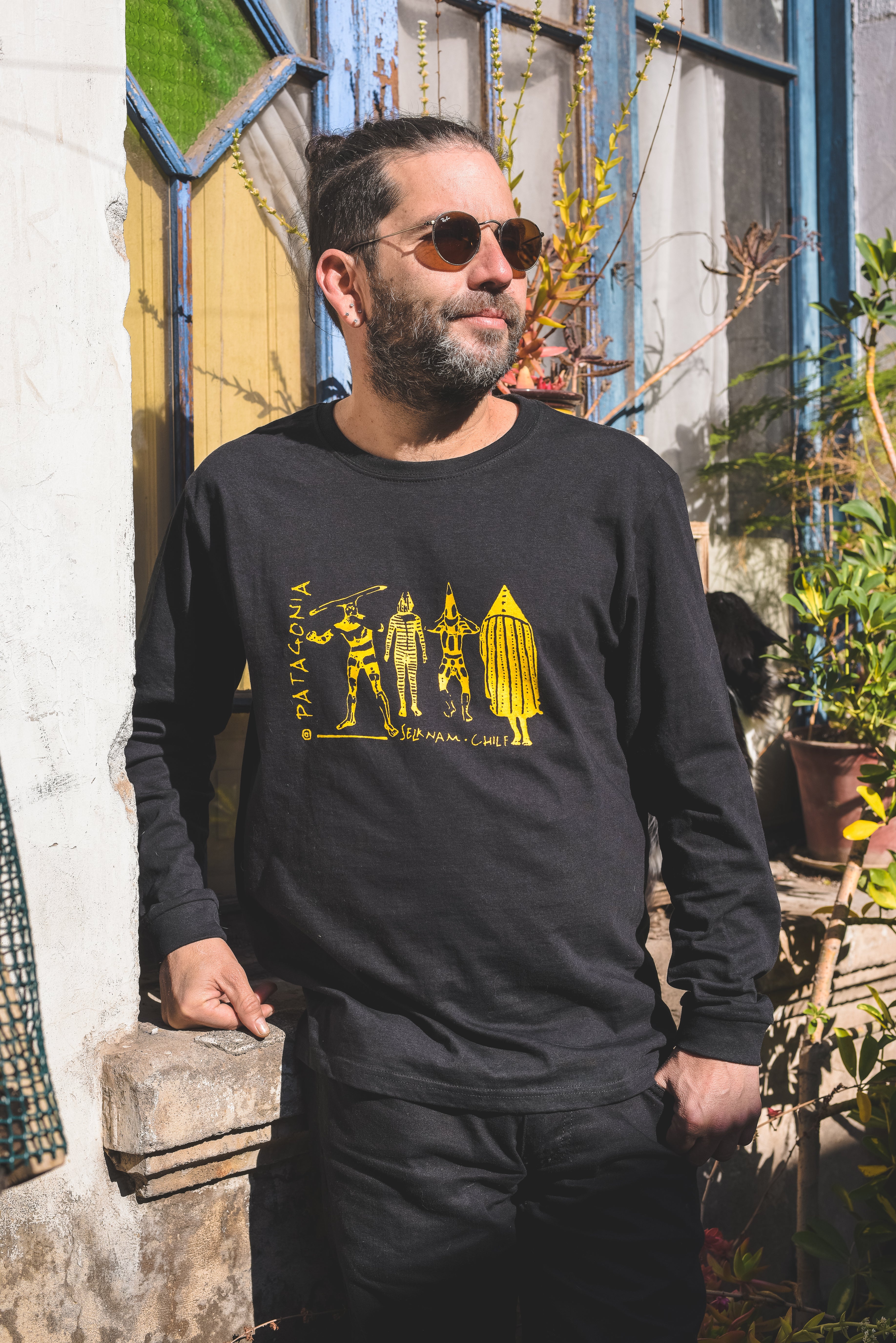 Polera manga larga “Selk’nam – Patagonia Chile”