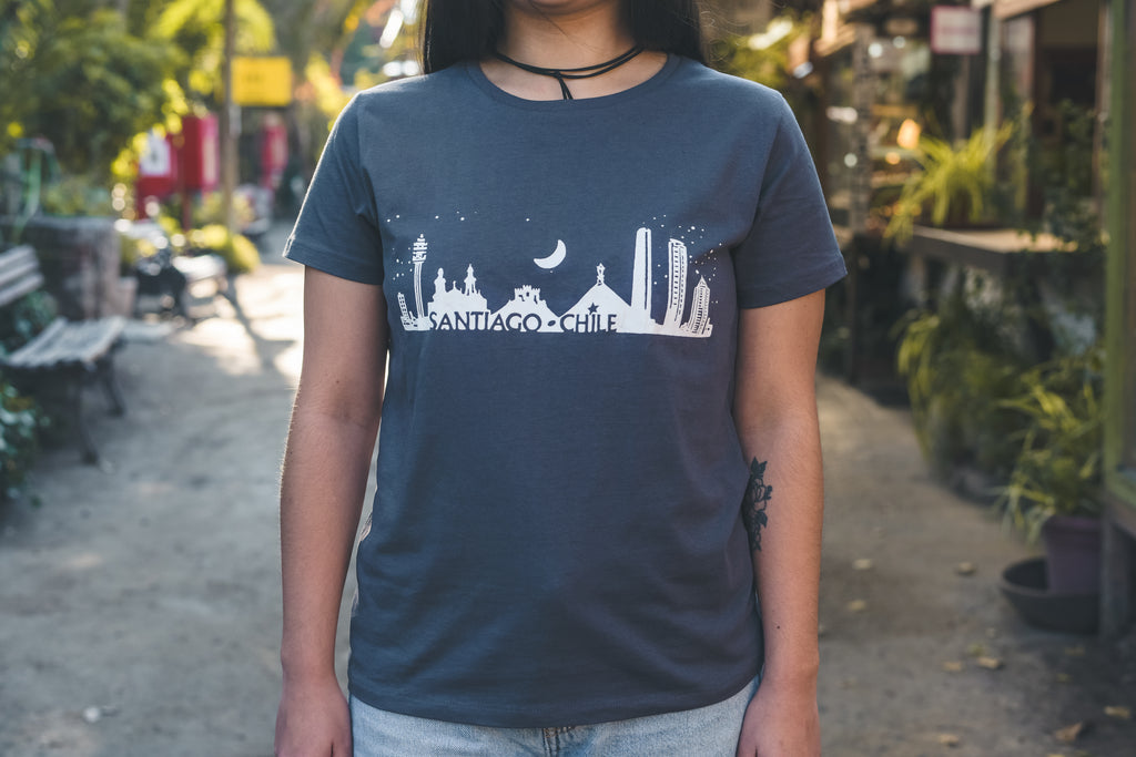 Polera “Santiago Nocturno – Chile”