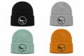 Gorro beanie cóndor Chile – diseño bordado inspirado en el cóndor (negro, gris, verde y mostaza)